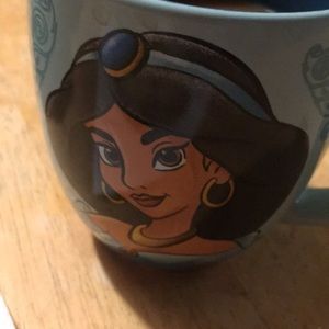 Meet your Posher, Betty